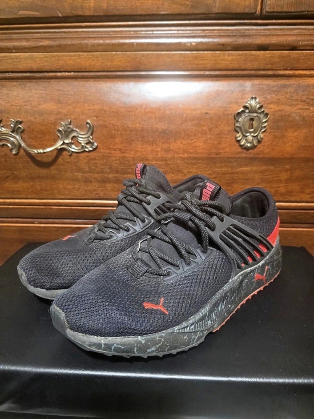 Puma Pacer Future Sneakers Black & Red US 7.5